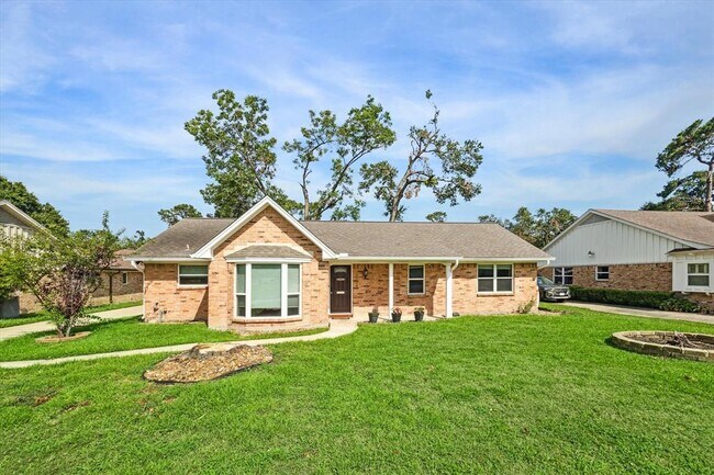 property at 2034 Millwood Dr