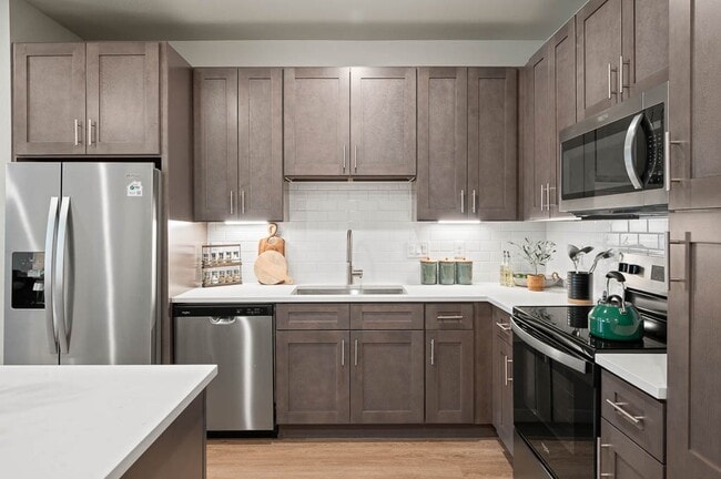 The Delta Pearland in Pearland, TX - Foto de edificio - Building Photo