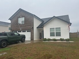 513 Burgess CT in Clarksville, TN - Building Photo