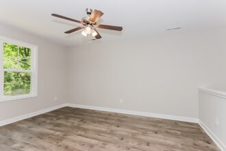 1702 N Clay St in Salisbury, NC - Building Photo - Building Photo