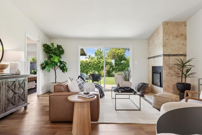 53 Labrea Way in San Rafael, CA - Building Photo - Building Photo