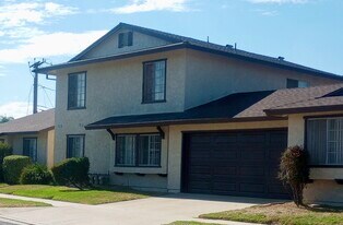 9722 Telegraph Road, Unit Unit 3 in Downey, CA - Building Photo