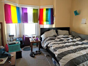 20 Thorpe St, Unit 2 in Somerville, MA - Building Photo - Building Photo