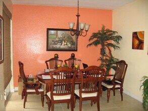 1118 Shoma Dr in West Palm Beach, FL - Foto de edificio - Building Photo