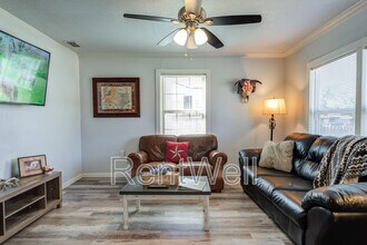 2317 37th St in Lubbock, TX - Building Photo - Building Photo