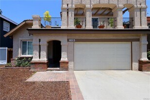 16513 Moorpark St in Los Angeles, CA - Building Photo