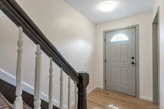 70 Van Ness St in Newburgh, NY - Building Photo - Building Photo