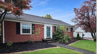 1825 Bellemeade Ave in Evansville, IN - Building Photo