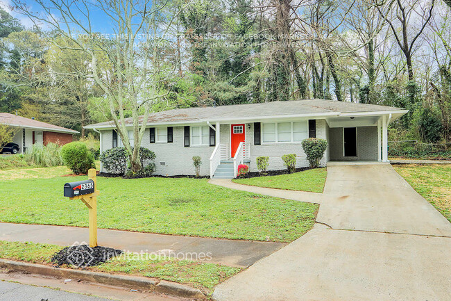 property at 2365 Shamrock Dr