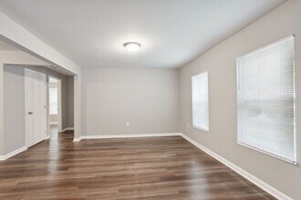 1306 E 35th St in Savannah, GA - Building Photo - Building Photo