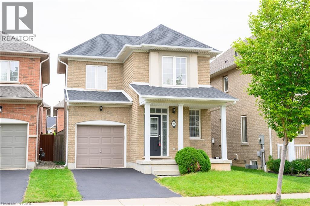 26 Springstead Ave in Hamilton, ON - Building Photo