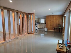 6414 Neff St in Houston, TX - Building Photo - Building Photo