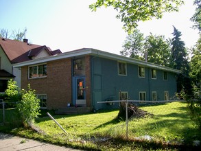 2726 Emerson Ave N in Minneapolis, MN - Building Photo - Building Photo