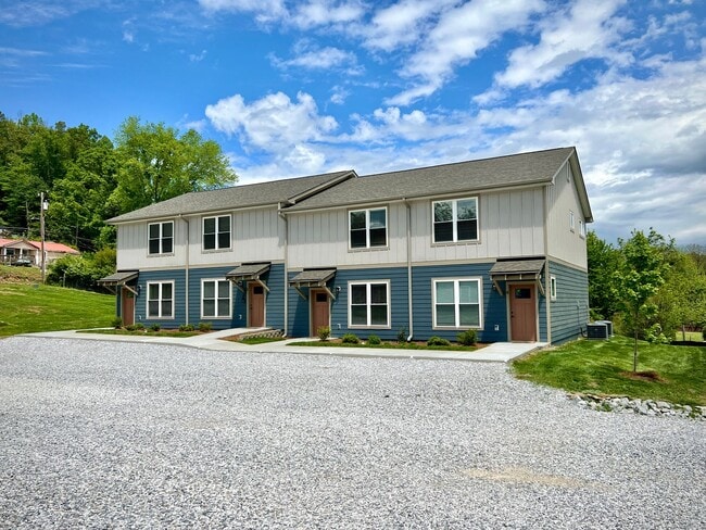 property at 21 Catawba Valley Ct