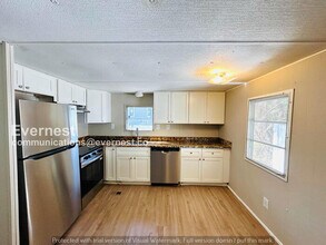 820 Paradise Blvd in Tarpon Springs, FL - Foto de edificio - Building Photo