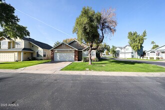 214 S Rush Cir E in Chandler, AZ - Building Photo - Building Photo