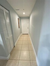 17415 NW 75th Pl in Hialeah, FL - Building Photo - Building Photo