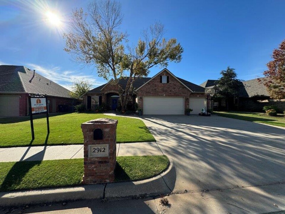 2912 SW 138th St in Oklahoma City, OK - Building Photo