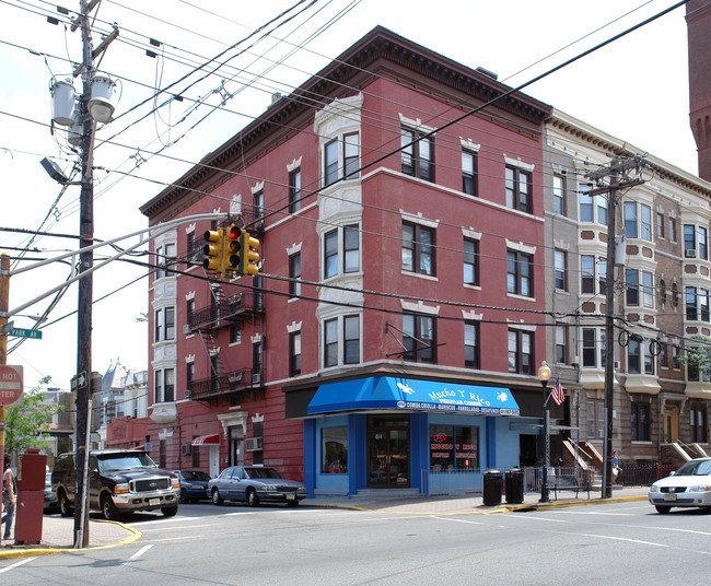 4114 Park Ave