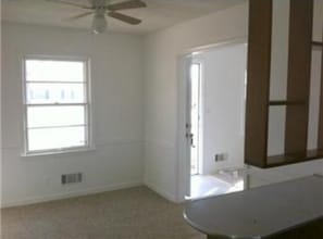 10104 White Ave in Kansas City, MO - Building Photo - Building Photo