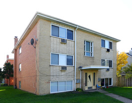 9662 Golf Ter Apartments