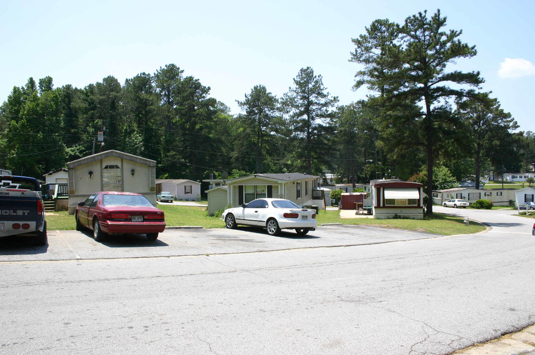 Riverdale in Riverdale, GA - Building Photo