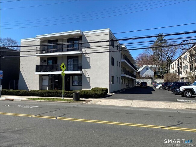 900 Hope St in Stamford, CT - Building Photo - Building Photo