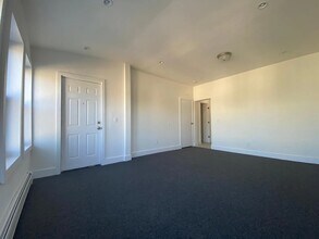 108 Winter Ave, Unit 108 WINTER AVE in Staten Island, NY - Building Photo - Building Photo