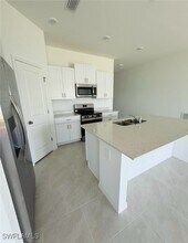 17651 Paradiso Wy in North Fort Myers, FL - Building Photo - Building Photo