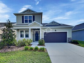 527 Pine Terrace Dr in Ruskin, FL - Building Photo