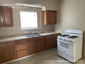 712 Roselawn Ave in Akron, OH - Building Photo - Building Photo