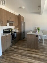 827 Kleinburg Dr in London, ON - Building Photo - Building Photo