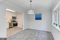 1631 Parkcrest Cir photo'