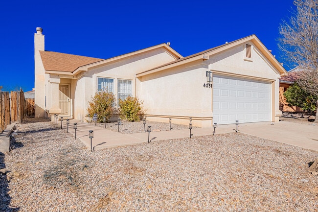 4031 Cresta Park Ave NW in Albuquerque, NM - Building Photo - Building Photo
