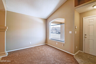 7117 Mesquite Tree Ln in El Paso, TX - Building Photo - Building Photo