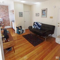 1216 Commonwealth Ave, Unit 7 in Boston, MA - Building Photo