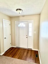 341 Chalet Cir in Clarksville, TN - Building Photo - Building Photo