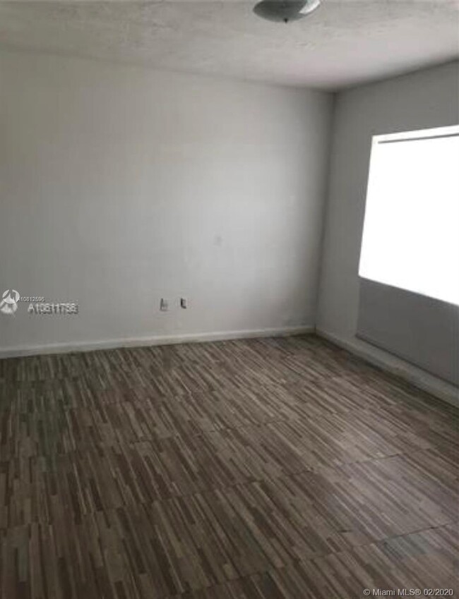 15024 SW 113th Ct-Unit -15024 in Miami, FL - Building Photo - Building Photo