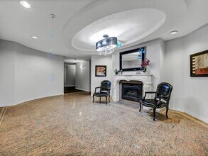 101 Rue du Château in Gatineau, QC - Building Photo - Building Photo