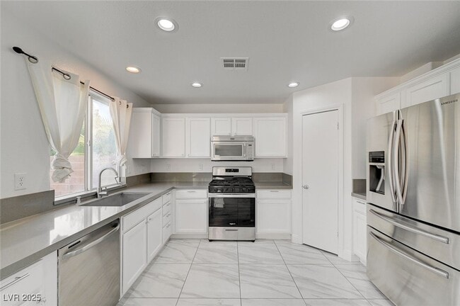 property at 9893 Canyon Peak Dr