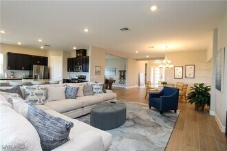 15765 Cortina St in Naples, FL - Building Photo - Building Photo