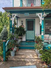 22 Stillman Ave in Stonington, CT - Building Photo - Building Photo