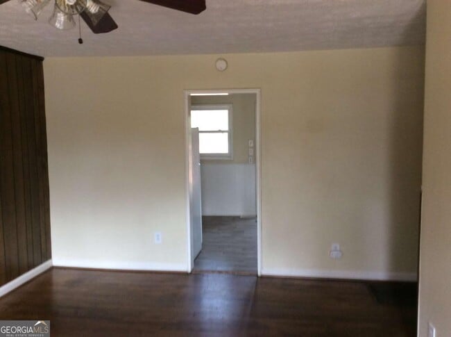 105 E Mimosa Dr in Jonesboro, GA - Building Photo - Building Photo
