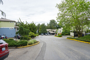 Gull-Val Condos in Redmond, WA - Foto de edificio - Building Photo