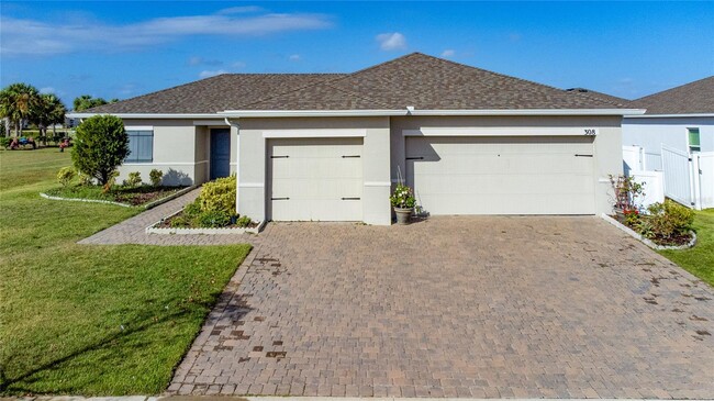 308 Blue Lake Cir in Kissimmee, FL - Foto de edificio - Building Photo