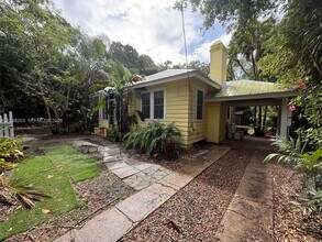 3972 Loquat Ave in Miami, FL - Building Photo - Building Photo