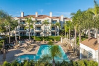 Apartments in Huntington Beach, CA