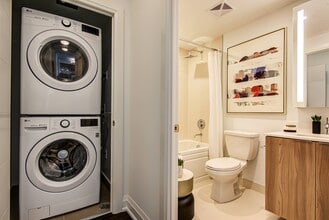 West22 in Toronto, ON - Building Photo - Building Photo