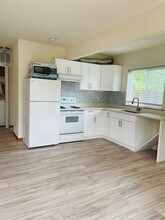 757 N 102nd St in Seattle, WA - Building Photo - Building Photo