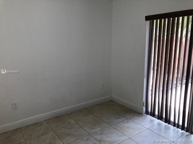 7428 NW 178th St-Unit -7428 in Hialeah, FL - Building Photo - Building Photo